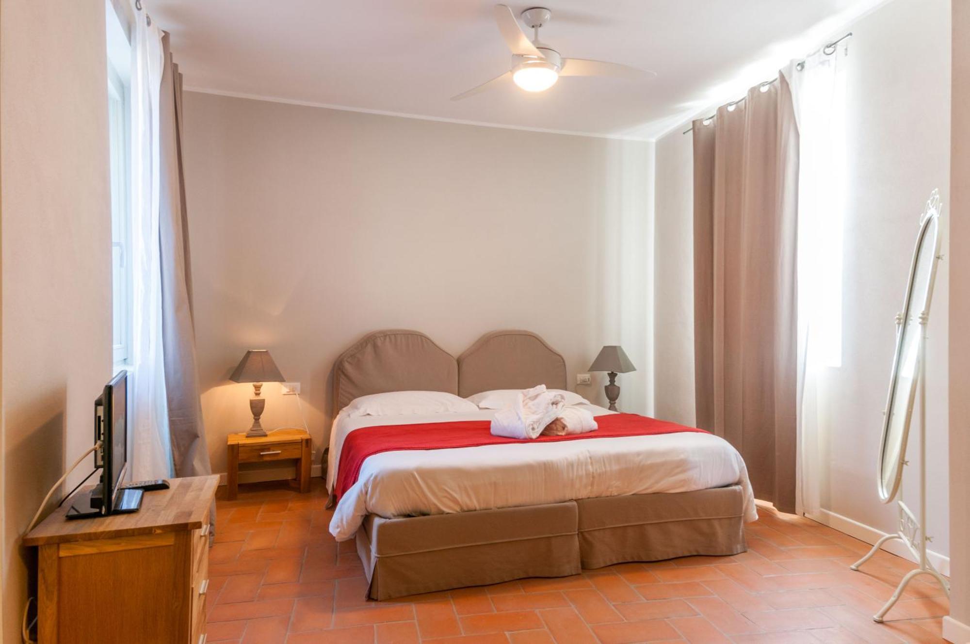 Locanda Pozzetto ラヴェーノ・モンベッロ 部屋 写真