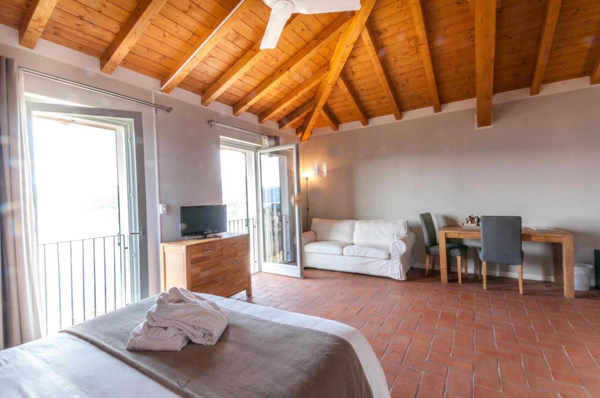 Locanda Pozzetto ラヴェーノ・モンベッロ 部屋 写真
