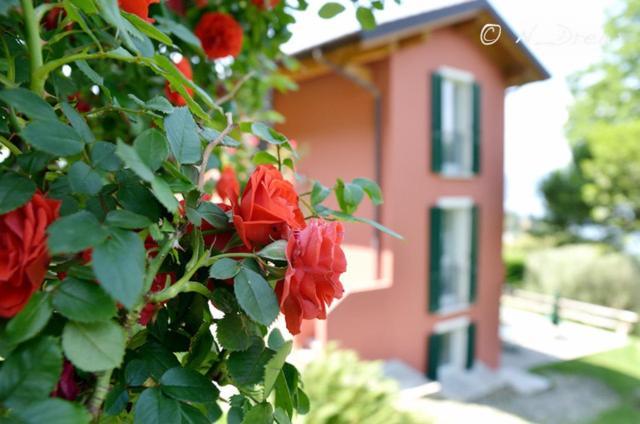 Locanda Pozzetto ラヴェーノ・モンベッロ エクステリア 写真